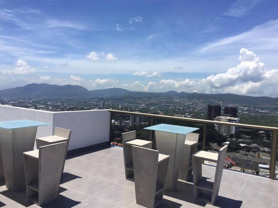 Apartamento Moderno Con Vista A La Ciudad Apartamento *